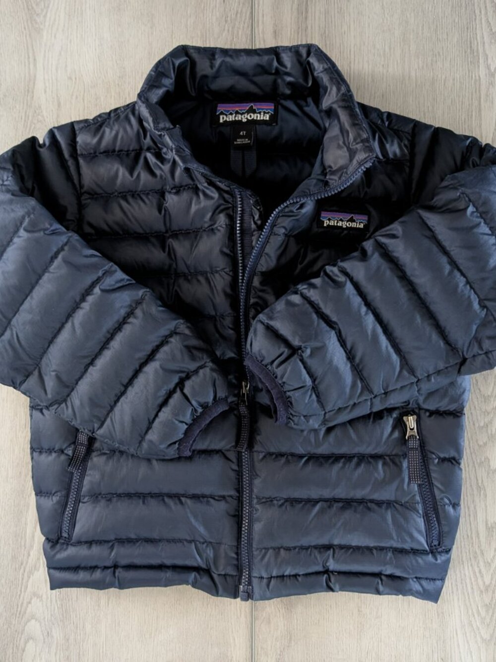 Patagonia Baby Down Sweater Jacket 4T Navy Blue Puffer 60520